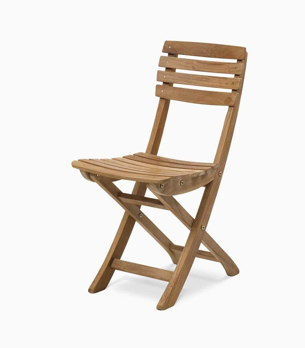 Classic wooden chair - Le dénicheur du web