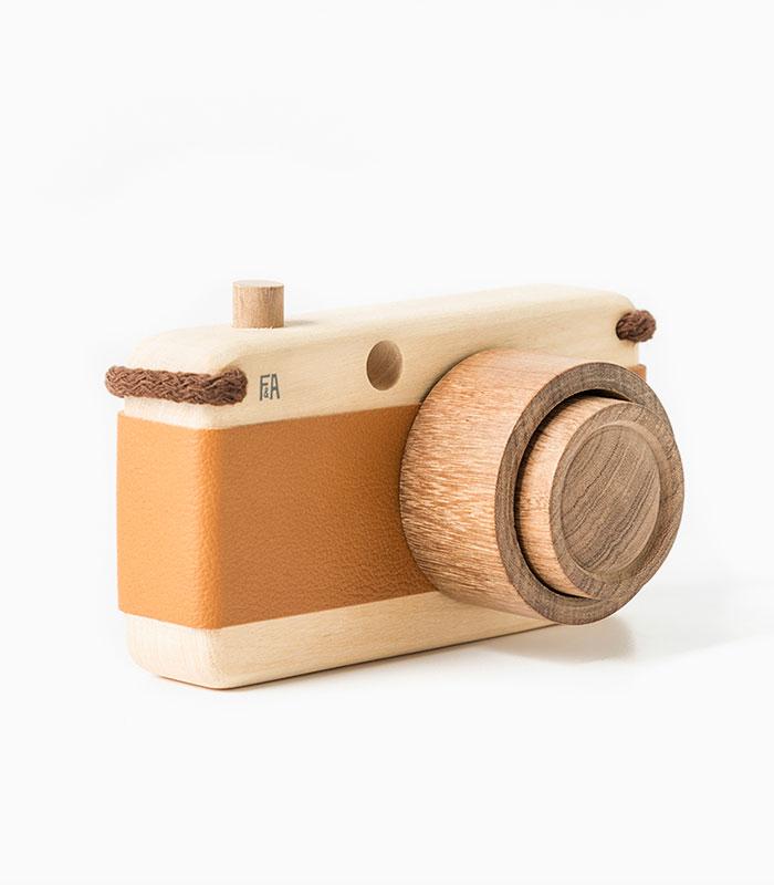 Photo camera wooden model - Le dénicheur du web